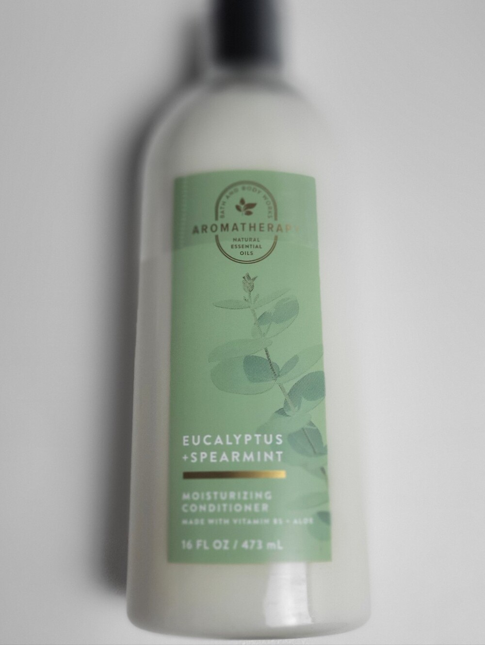 Bath & Body Works therapy Eucalyptus Spearmint Moisturizing Conditioner